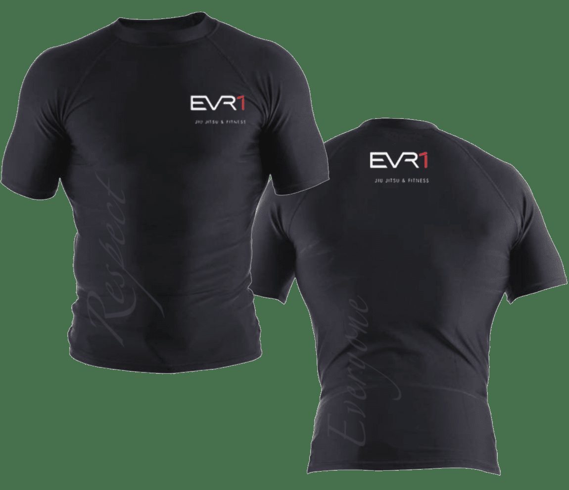 5 reasons why to wear a rash guard?